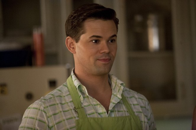 Girls - Season 2 - It's About Time - Photos - Andrew Rannells