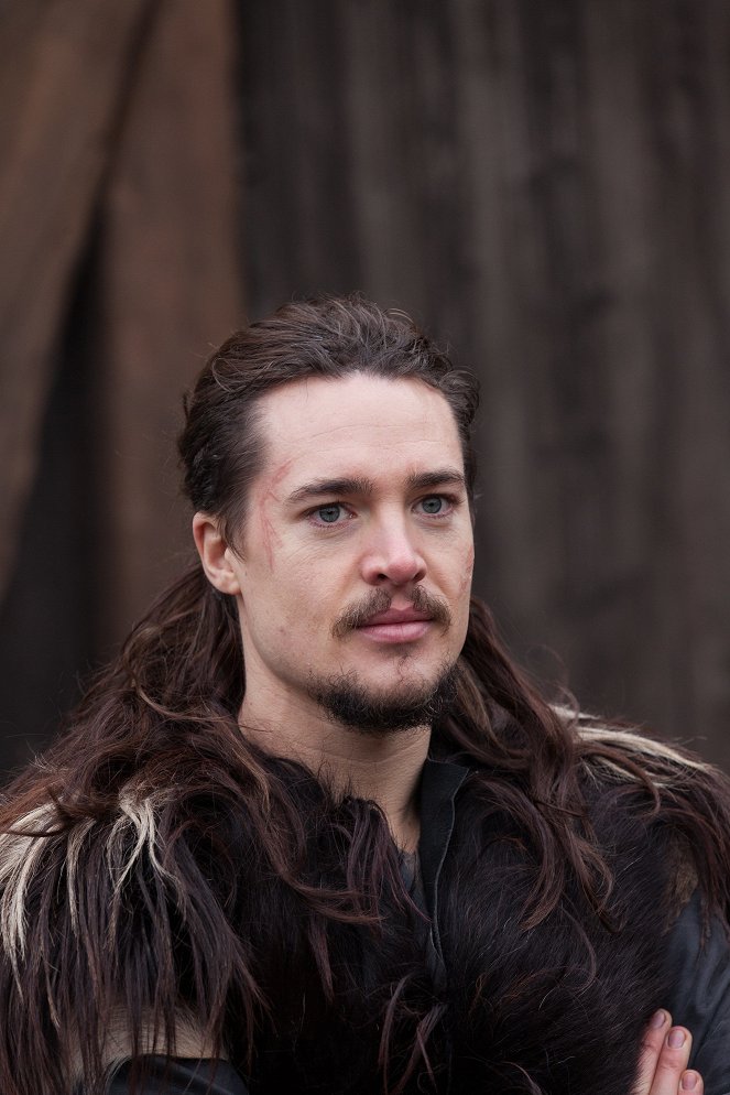 The Last Kingdom - Episode 1 - Photos - Alexander Dreymon