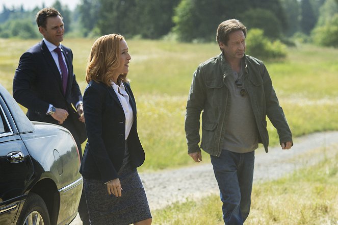 The X-Files - Salaiset kansiot - Season 10 - Kamppailuni - Kuvat elokuvasta - Joel McHale, Gillian Anderson, David Duchovny