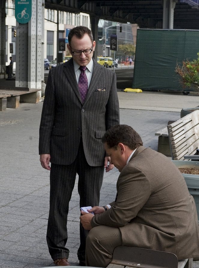 Person of Interest - Witness - Photos - Michael Emerson