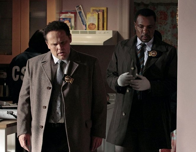Person of Interest - Number Crunch - Photos - Kevin Chapman, Allan Louis