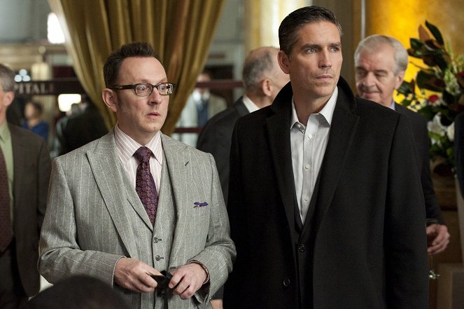 A célszemély - Forrás - Filmfotók - Michael Emerson, James Caviezel