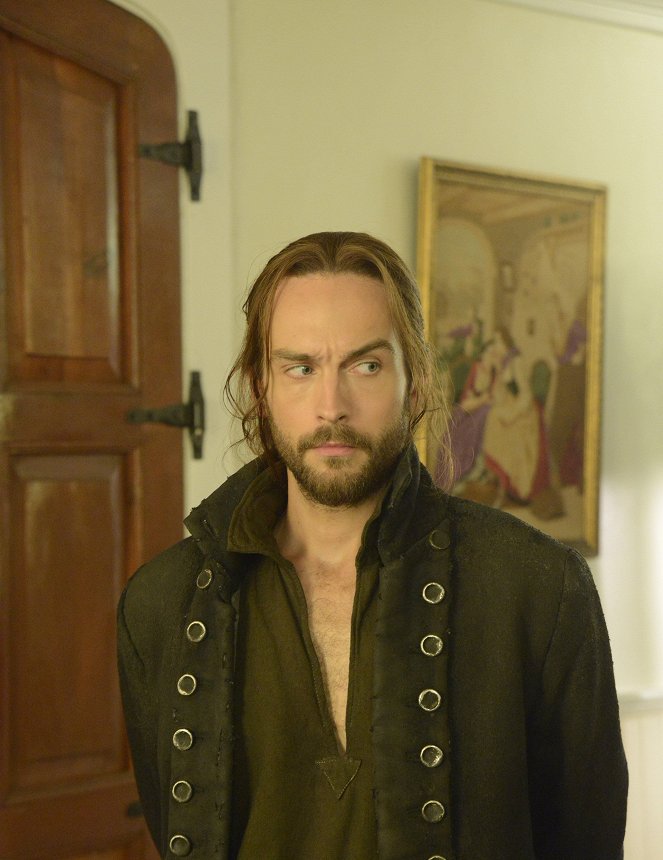 Sleepy Hollow - The Weeping Lady - Photos - Tom Mison