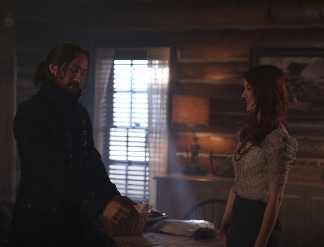 Sleepy Hollow - The Weeping Lady - Photos - Tom Mison