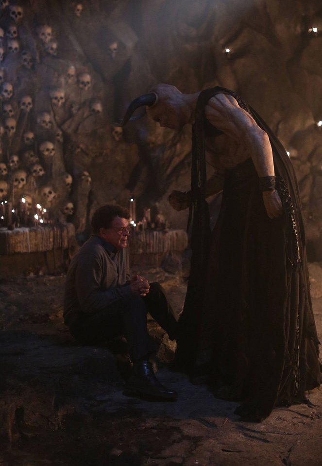 Sleepy Hollow - Season 2 - The Weeping Lady - Kuvat elokuvasta - John Noble