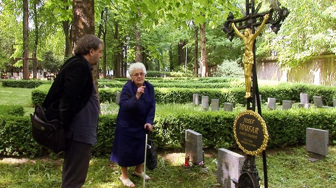 Mrtvolu sprovoďte ze světa - De la película - Miloš Doležal