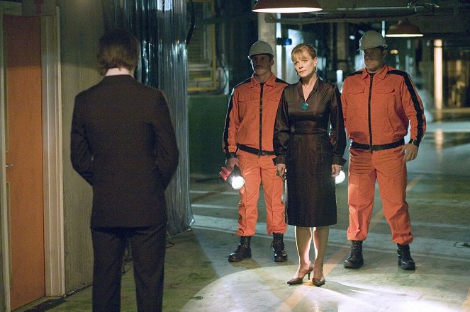 Dobrodružství Sarah Jane: Invaze Baneů - Z filmu - Samantha Bond