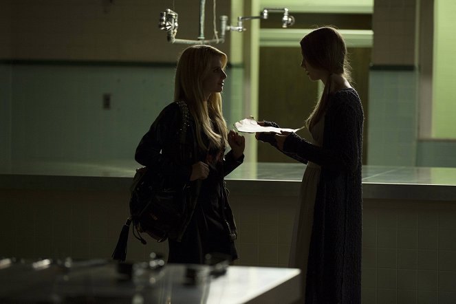 American Horror Story - Parhaat palat - Kuvat elokuvasta - Emma Roberts, Taissa Farmiga