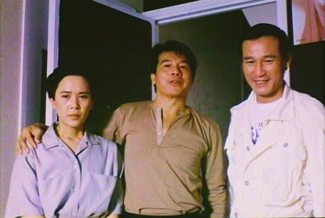 Carry On Yakuza - Z filmu - Deanie Ip, Kar-wing Lau, Michael Wai-Man Chan