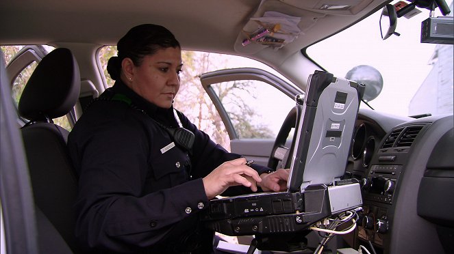 Police Women of Dallas - Van film