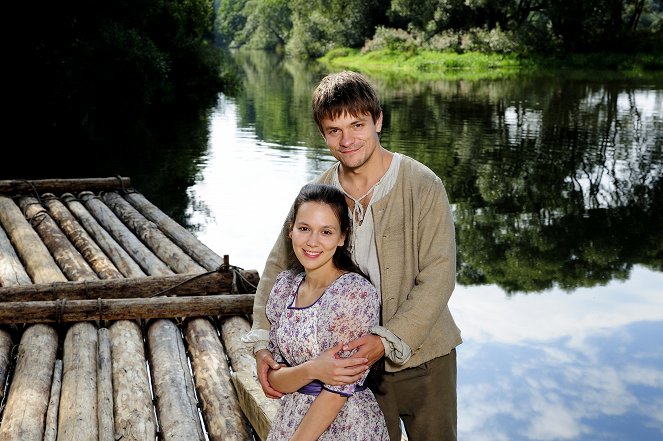 Szentivánéji koszorú - Promóció fotók - Eliška Jansová, Jiří Mádl