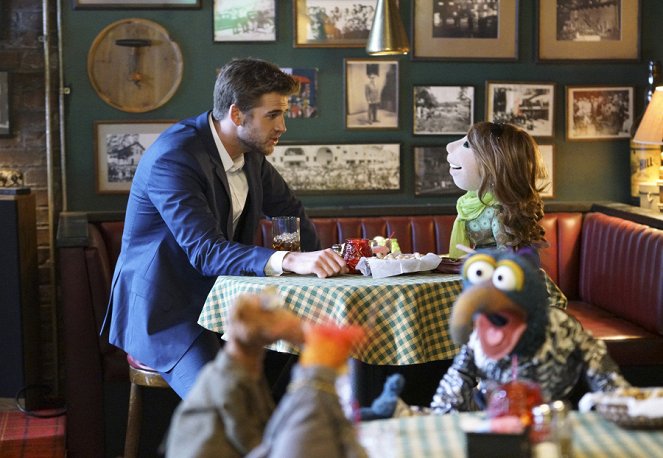 The Muppets - Photos - Liam Hemsworth