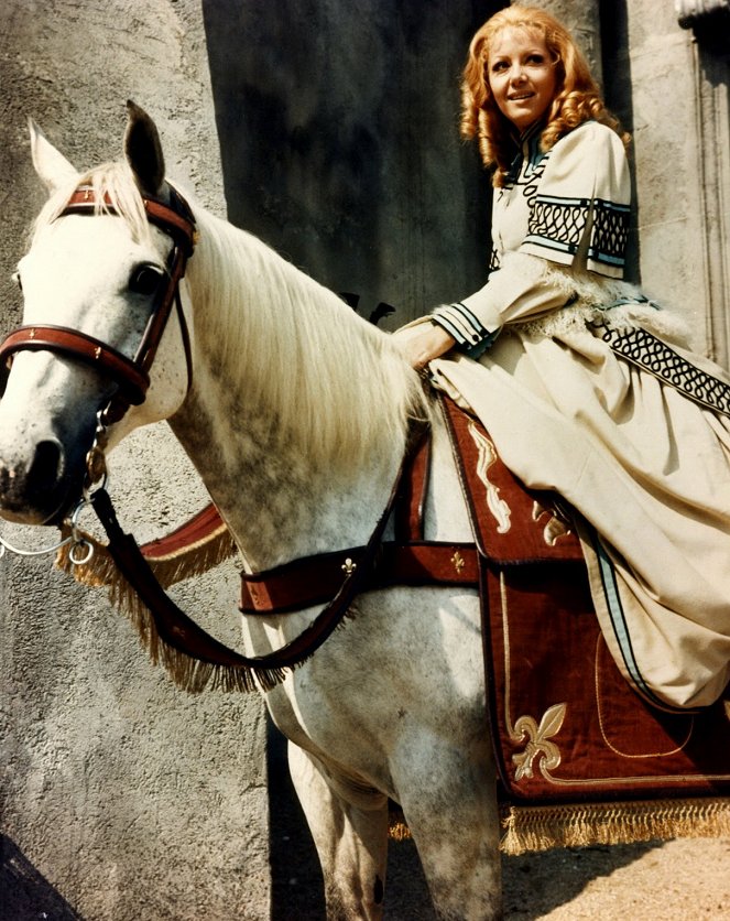 Drakula grófnő - Filmfotók - Ingrid Pitt