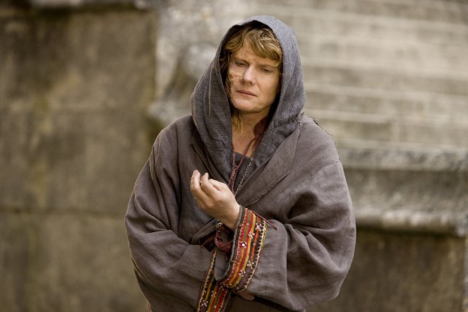 Merlin - Season 1 - A Remedy To Cure All Ills - Photos - Julian Rhind-Tutt