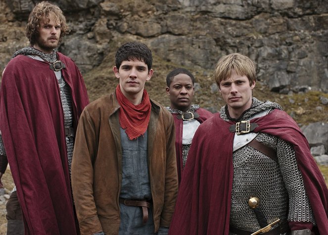 Merlin - Arthur's Bane - Part 1 - Promokuvat - Rupert Young, Colin Morgan, Tomiwa Edun, Bradley James