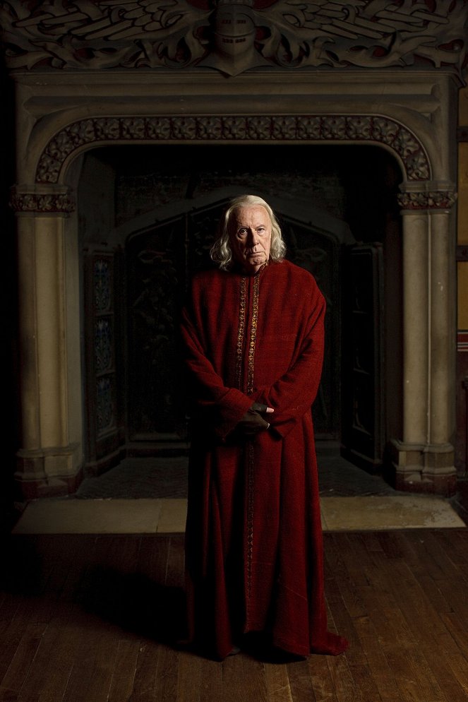 Merlin - Beauty and the Beast: Deel 1 - Promo - Richard Wilson