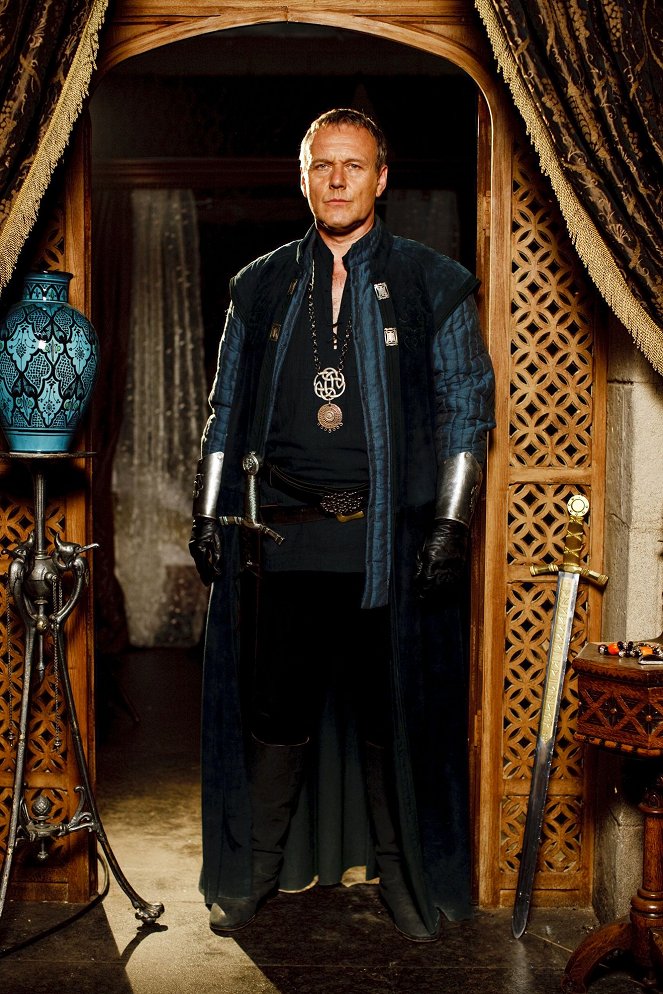 Merlin - Beauty and the Beast - Part 2 - Promokuvat - Anthony Head