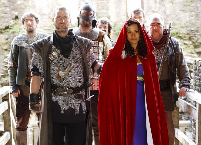 Merlin - Lancelot a Gwen - Z filmu - Michael Nardone, Angel Coulby