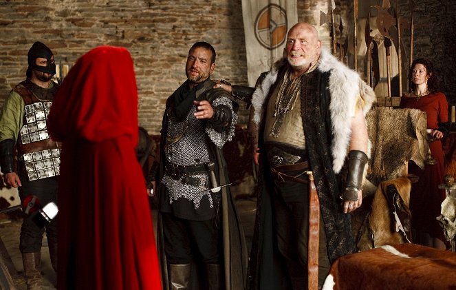 Merlin - Season 2 - Lancelot and Guinevere - Photos - Michael Nardone, James Cosmo