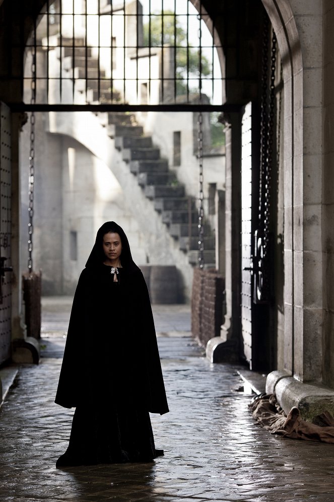 Merlin – Die neuen Abenteuer - Season 5 - Der dunkle Turm - Filmfotos - Angel Coulby