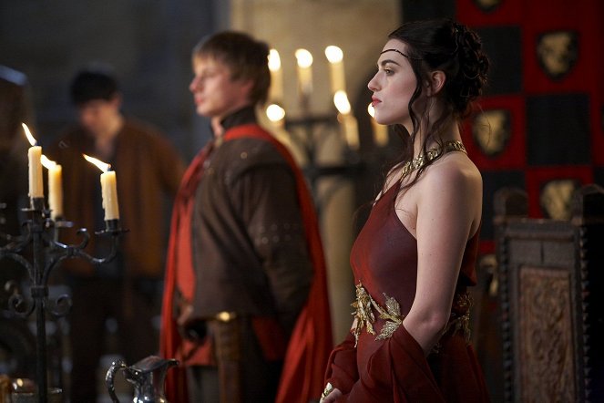 Merlin - Season 1 - The Dragon's Call - Photos - Katie McGrath