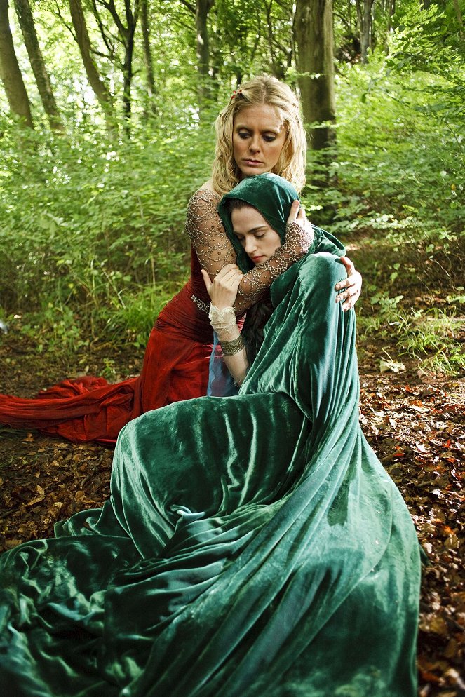 Merlin kalandjai - Season 2 - Idirsholas lángjai - Filmfotók - Emilia Fox, Katie McGrath