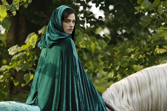 Merlin – Die neuen Abenteuer - Season 1 - Tod dem König! - Werbefoto - Katie McGrath