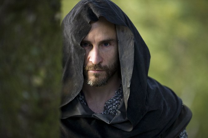 Merlin - To Kill the King - Van film - Cal MacAninch