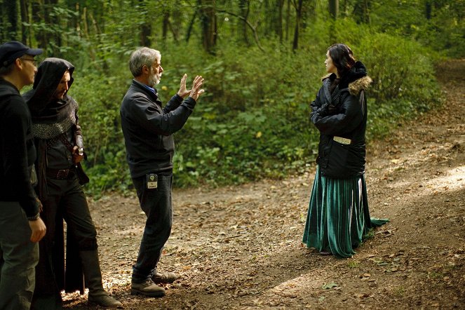 As Aventuras de Merlin - Season 1 - Trama contra o rei - De filmagens - Katie McGrath