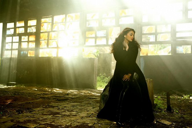 Jazbaa - Opfer einer Mutter - Werbefoto - Aishwarya Rai Bachchan