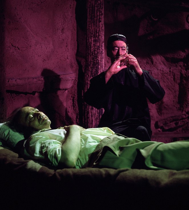 The Castle of Fu Manchu - Photos - Christopher Lee