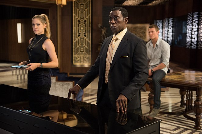 The Player - A House Is Not a Home - Photos - Charity Wakefield, Wesley Snipes