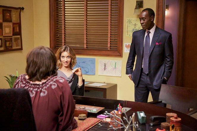 House of Lies - Season 1 - Our Descent Into Los Angeles - Photos - Dawn Olivieri, Don Cheadle