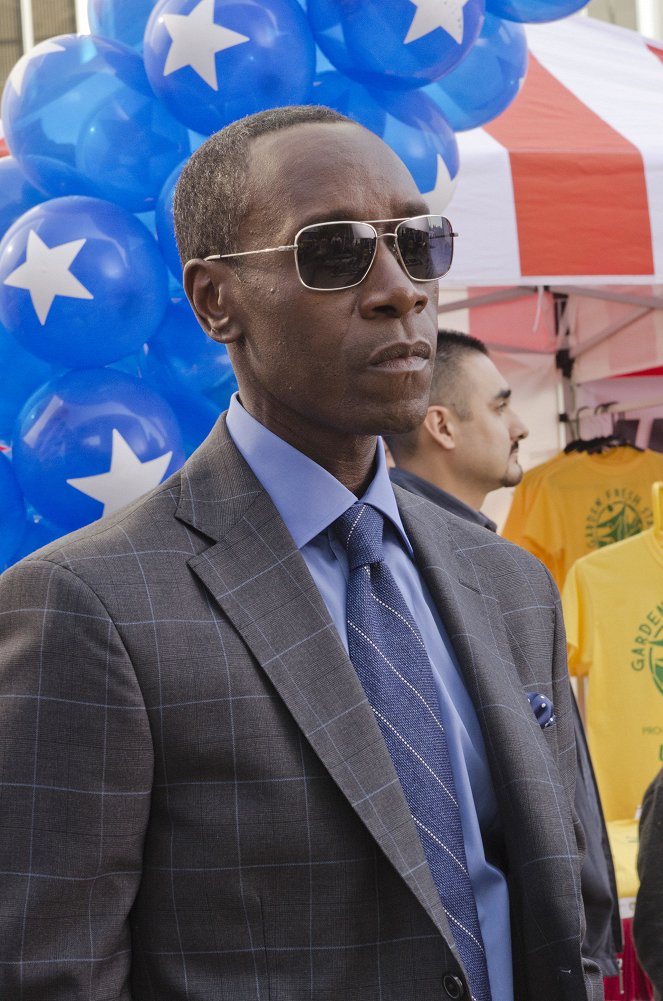 House of Lies - Sincerity Is an Easy Disguise in This Business - De la película - Don Cheadle
