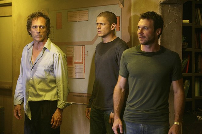 Prison Break - Season 3 - Dreck begräbt die Moral - Filmfotos - William Fichtner, Wentworth Miller, Chris Vance