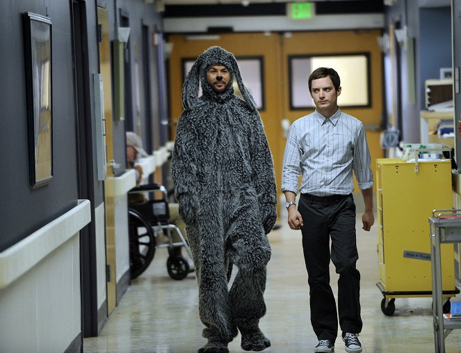 Wilfred - Season 1 - Respect - Kuvat elokuvasta - Jason Gann, Elijah Wood