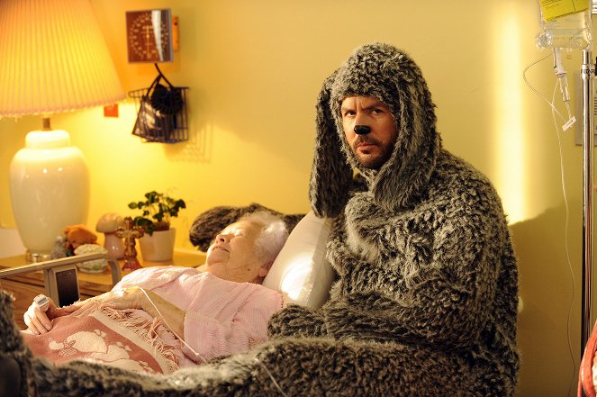 Wilfred - Season 1 - Respect - De la película - Jason Gann