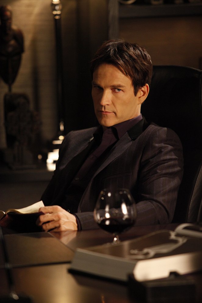 True Blood - Season 4 - She's Not There - Photos - Stephen Moyer