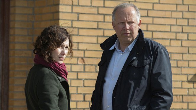 Tatort - Season 46 - Borowski und der Himmel über Kiel - Photos - Sibel Kekilli, Axel Milberg