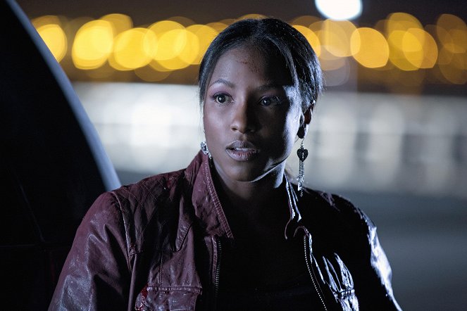 True Blood - Who Are You, Really? - Photos - Rutina Wesley