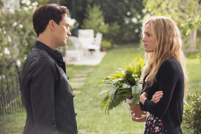 True Blood - In the Evening - Photos - Stephen Moyer, Anna Paquin