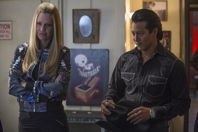 Sangue Fresco - May Be the Last Time - Do filme - Kristin Bauer van Straten, Will Yun Lee