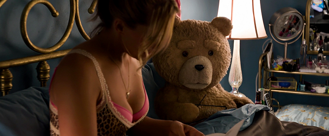 Ted 2 - Van film - Jessica Barth