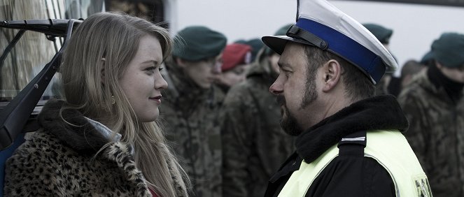 Traffic Department - Kuvat elokuvasta - Ewelina Ruckgaber, Arkadiusz Jakubik