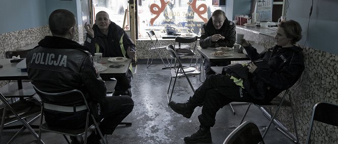 Departamento de Tránsito - De la película - Bartlomiej Topa, Eryk Lubos, Julia Kijowska