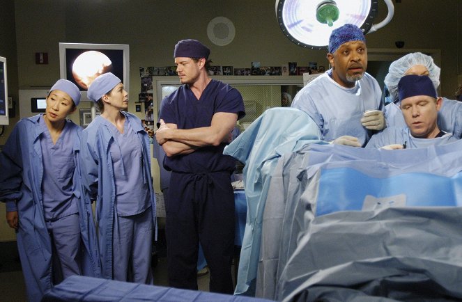 Grey's Anatomy - Die jungen Ärzte - Verlangen - Filmfotos - Sandra Oh, Ellen Pompeo, Eric Dane, James Pickens Jr.