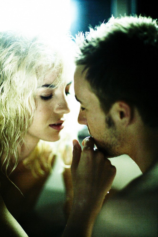 Black Heaven - Filmfotos - Louise Bourgoin, Grégoire Leprince-Ringuet