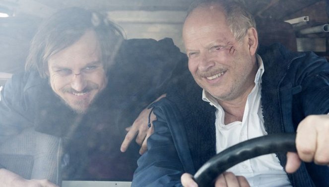 Tatort - Borowski und die Rückkehr des stillen Gastes - De la película - Lars Eidinger, Axel Milberg
