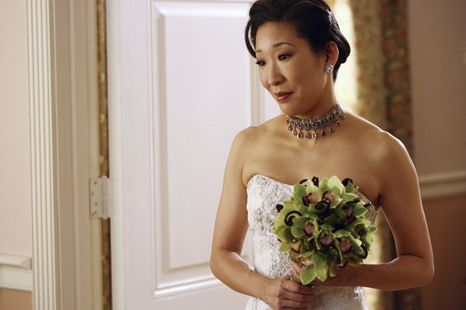 Grey's Anatomy - Didn't We Almost Have It All? - Photos - Sandra Oh
