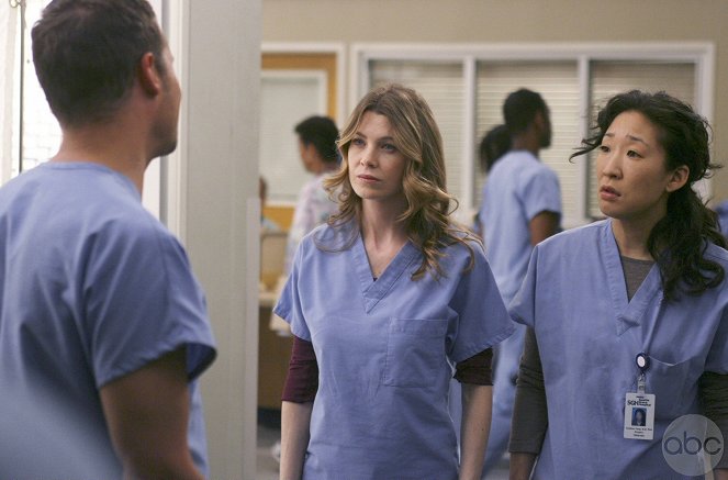 Grey's Anatomy - Die jungen Ärzte - Season 2 - Der Tod und das Mädchen - Filmfotos - Ellen Pompeo, Sandra Oh